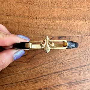 Italian 24K gold-plated vintage bracelet with Fleur-de-lis design